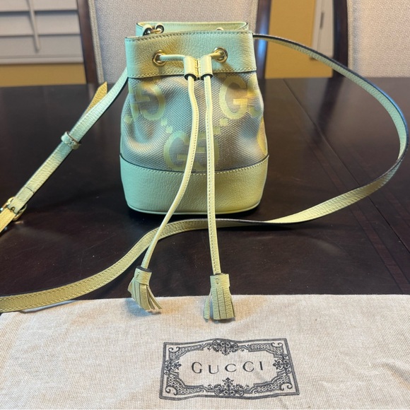 Gucci Handbags - New Authentic Gucci GG Supreme Jumbo Logo Bucket Shoulder Bag
